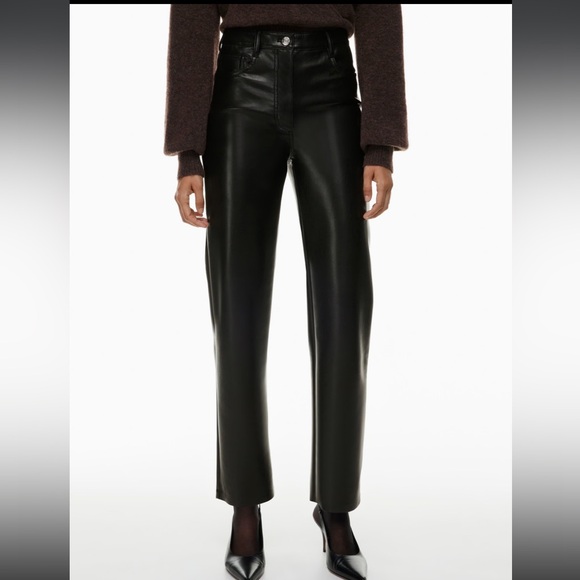 Wilfred Aritzia Faux Leather Straight Leg Melina Pants. 2022 Version. Size 6 - Picture 1 of 8